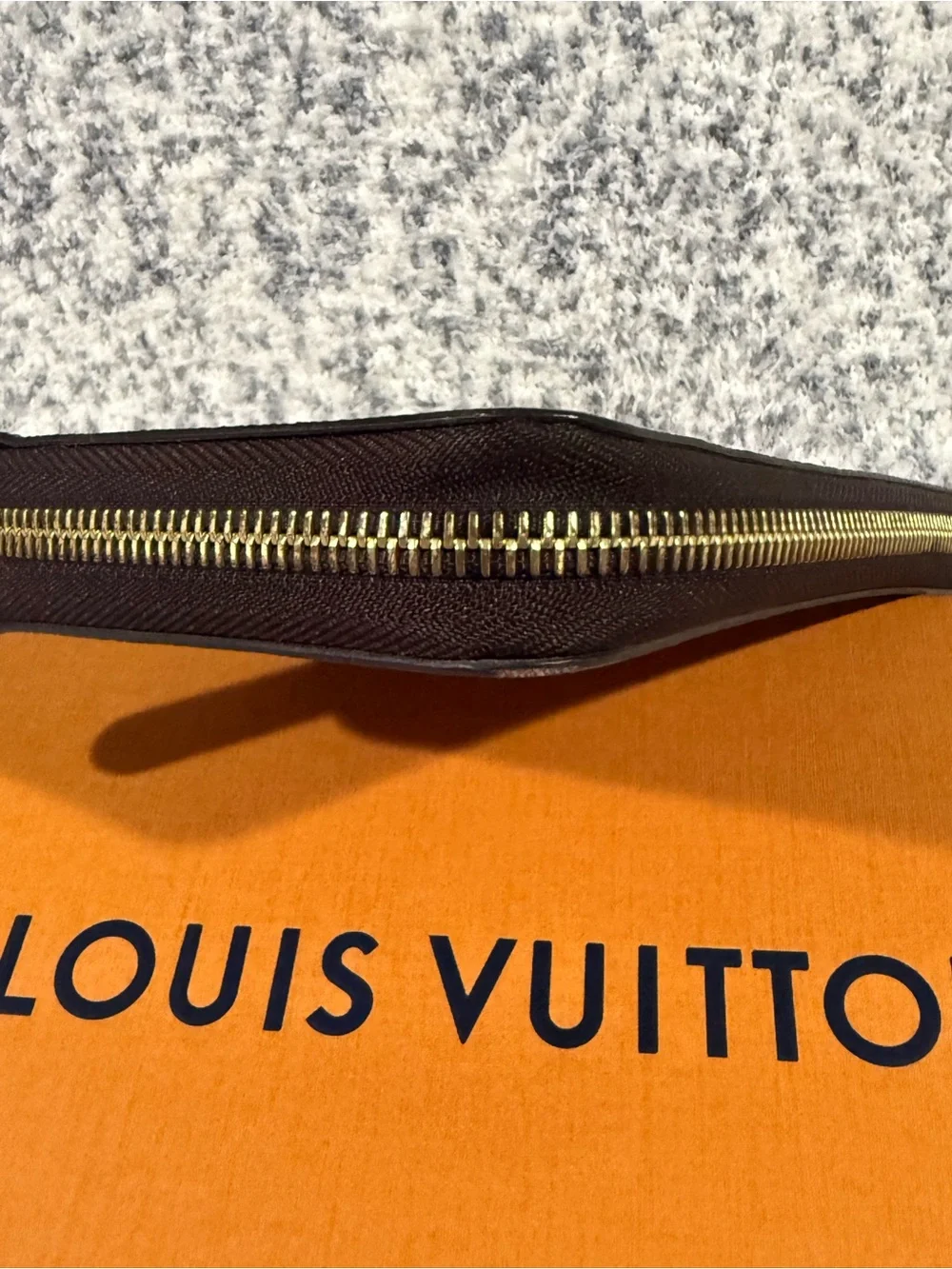 Zippy Wallet Reverse Monogram Giant - Louis Vuitton